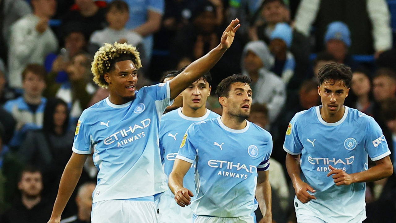 Manchester City, Lig Kupası'nda Üstün Performansıyla Göz Kamaştırdı