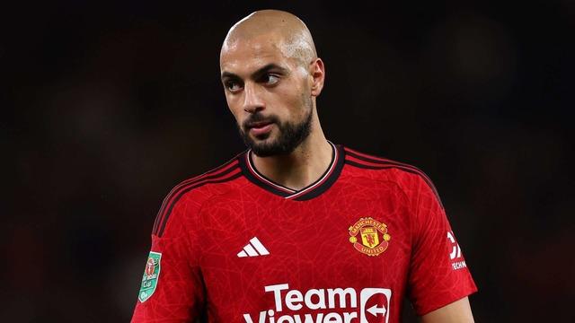 Sofyan_Amrabat_Manchester_United_2023-24