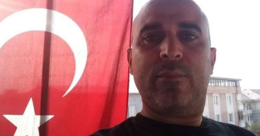 Suni çimde oynanan maç sırasında kalp krizi geçiren belediye başkan yardımcısı hayatını kaybetti – Son Dakika Türkiye Haberleri