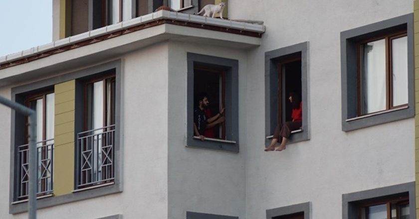 Karaman’da intihara teşebbüs eden kadını polis ikna etti – Son Dakika Türkiye Haberleri