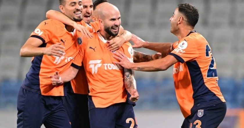 Başakşehir uzatmalarda güldü: Alanyaspor’un 3 sayı tutkusu devam etti! – En güncel spor haberleri
