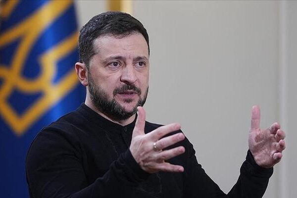 Zelenskiy’den açıklama! “Ukrayna, ateşkesin Paskalya partisinin ötesine genişletilmesini önerir”