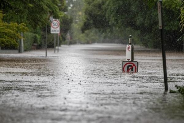 Avustralya'da sel can aldı: 3 ölü