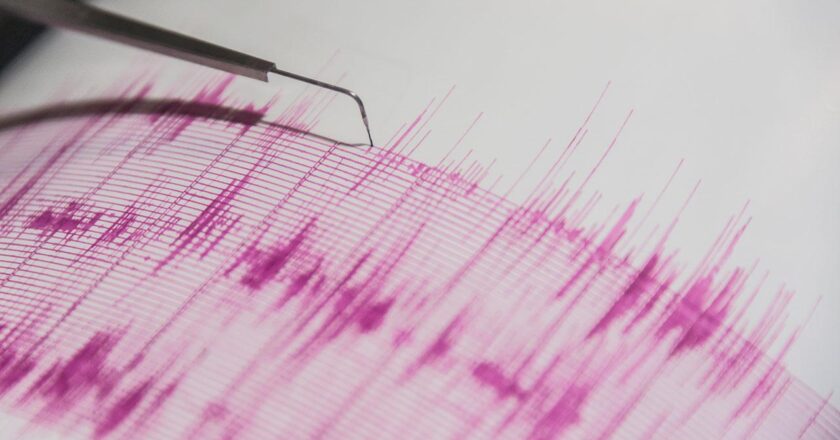 Muğla açıklarında 5,8 büyüklüğünde deprem