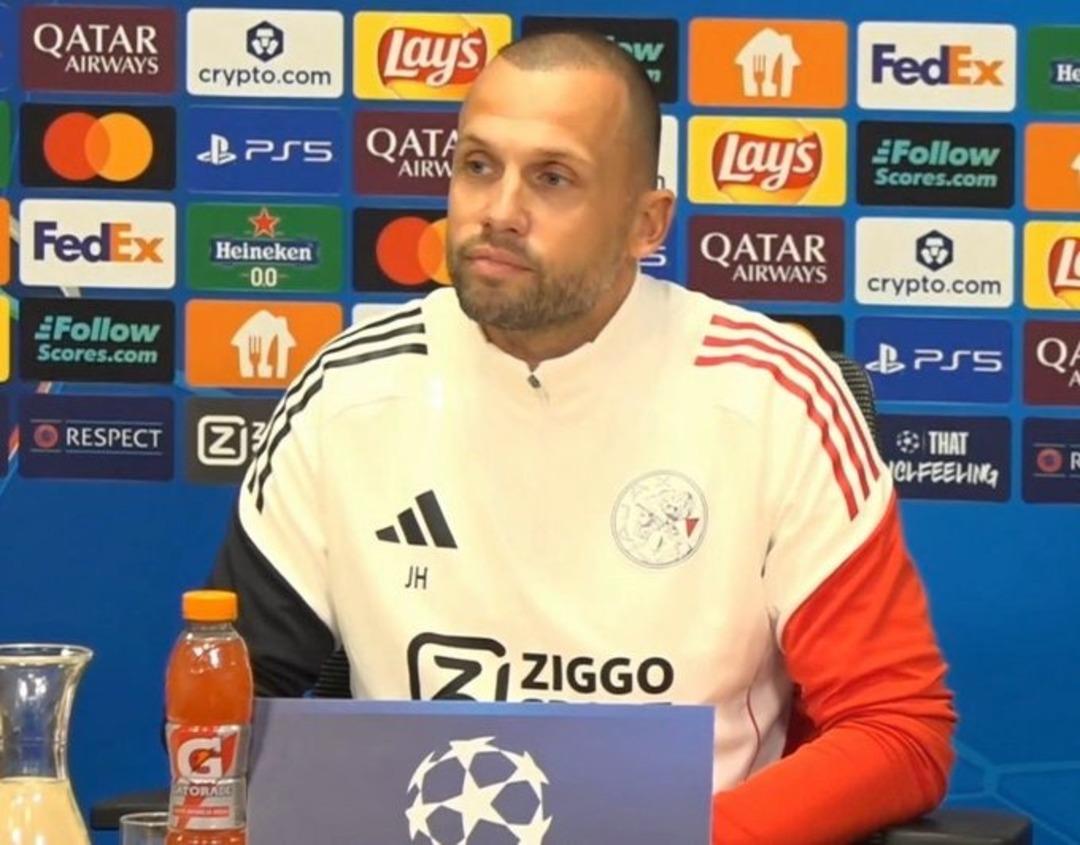 Ajax Teknik Direktörü John Heitinga'dan Galatasaray maçı öncesi açıklama geldi! Kasper Dolberg ve Steven Berghuis yarın ayrılacak 3