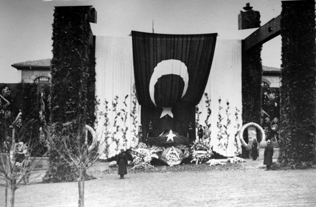 Yeni başkan seçilecek! Meclis'te en hüzünlü 5 dakika: 11 Kasım'da milletvekilleri Ata'yı gözyaşları içinde andı.