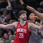 Alperen Şengün’ün performansı da Rockets’ı kurtaramadı: Spurs seriye son verdi